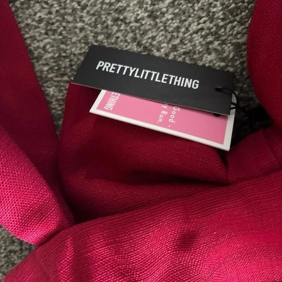 PrettyLittleThing Vibrant Pink Dress - Picture 2 of 2